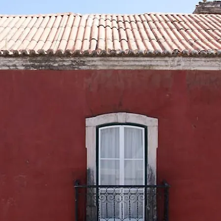 Апартаменты Bright In Lisbon, 70 Sqm Near Center