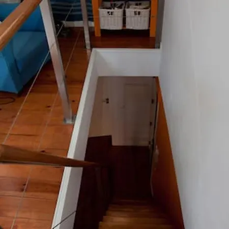 Bright In Lisbon, 70 Sqm Near Center Апартаменты *